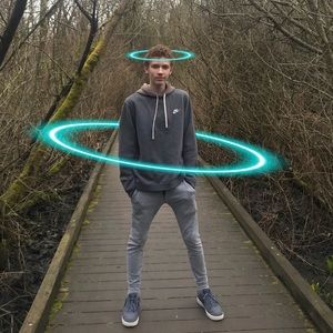 Meet your Posher, Tylar